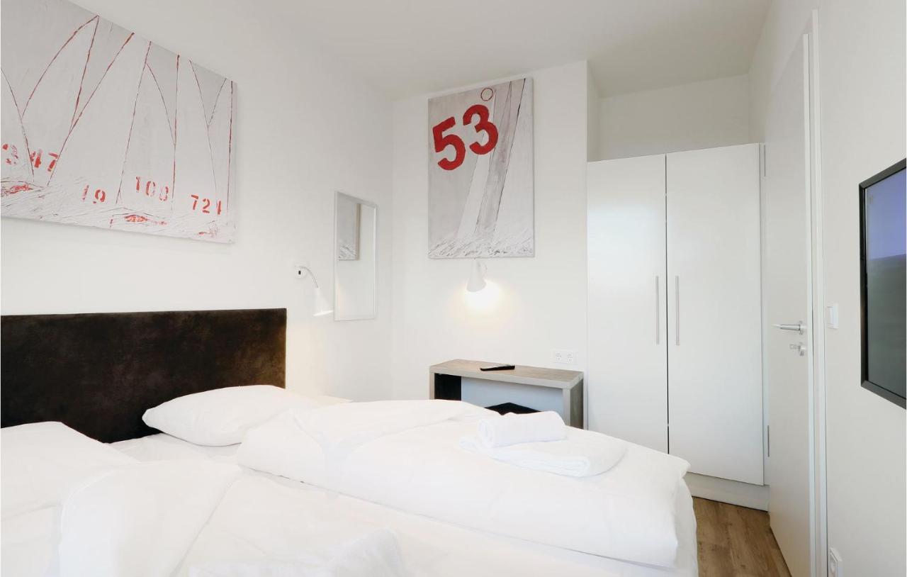 2 Bedroom Awesome Apartment In Luebeck Travemuende Buitenkant foto