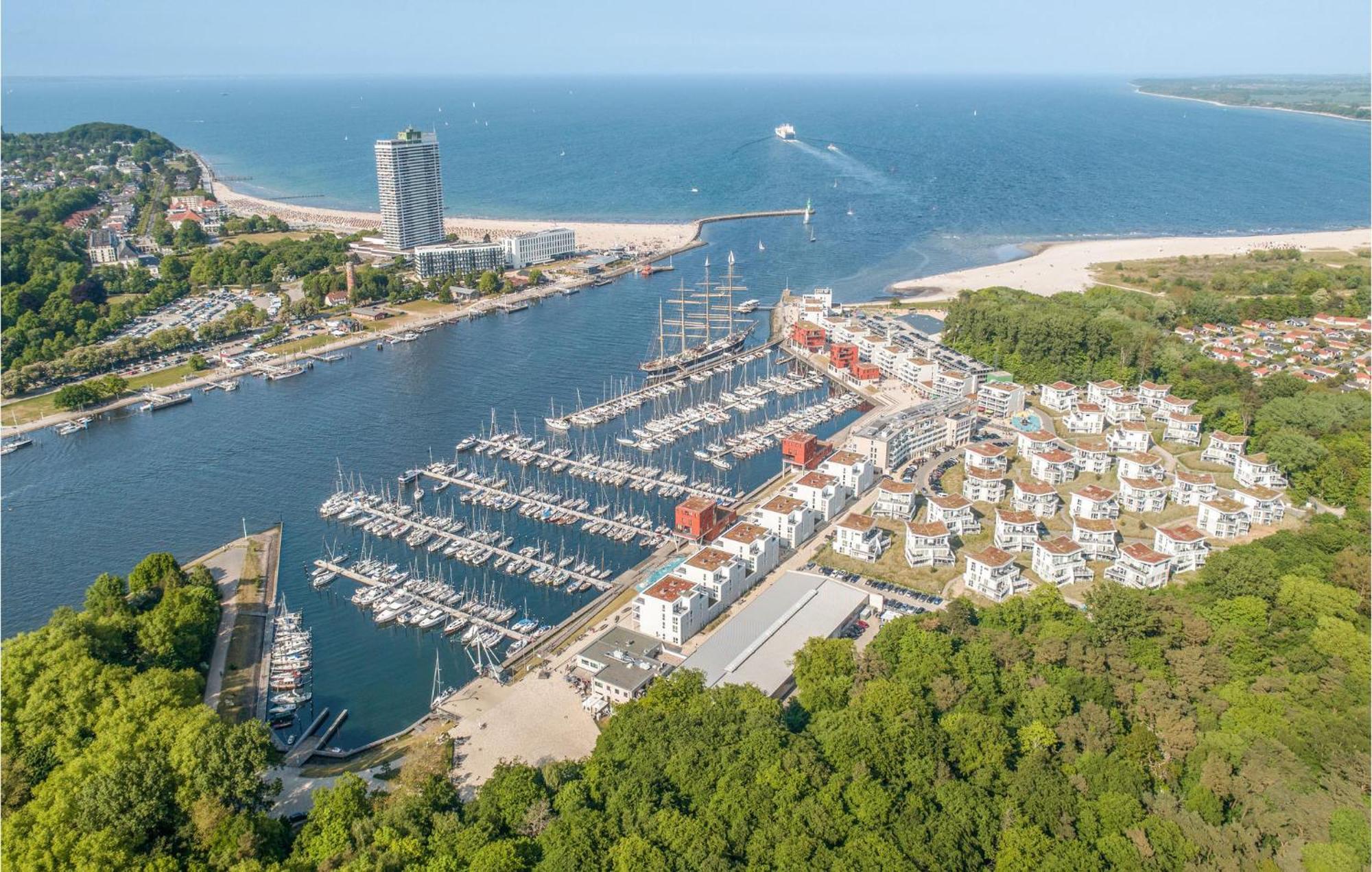 2 Bedroom Awesome Apartment In Luebeck Travemuende Buitenkant foto